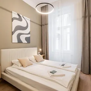 Lägenhet N36- Boutique Apartments, Location, By Bqa, Budapest