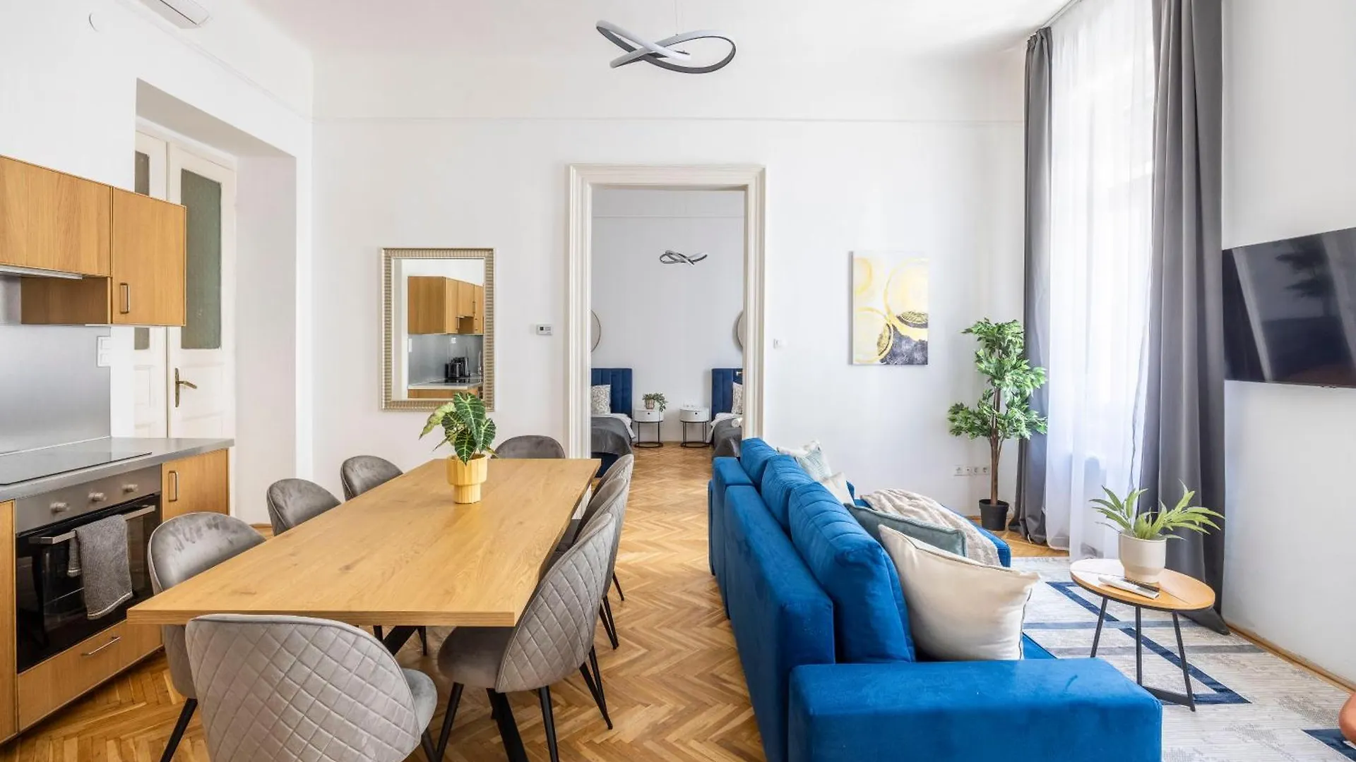 Stylish & Charming Cozy Suite By Prestige Homes Budapest Hungary