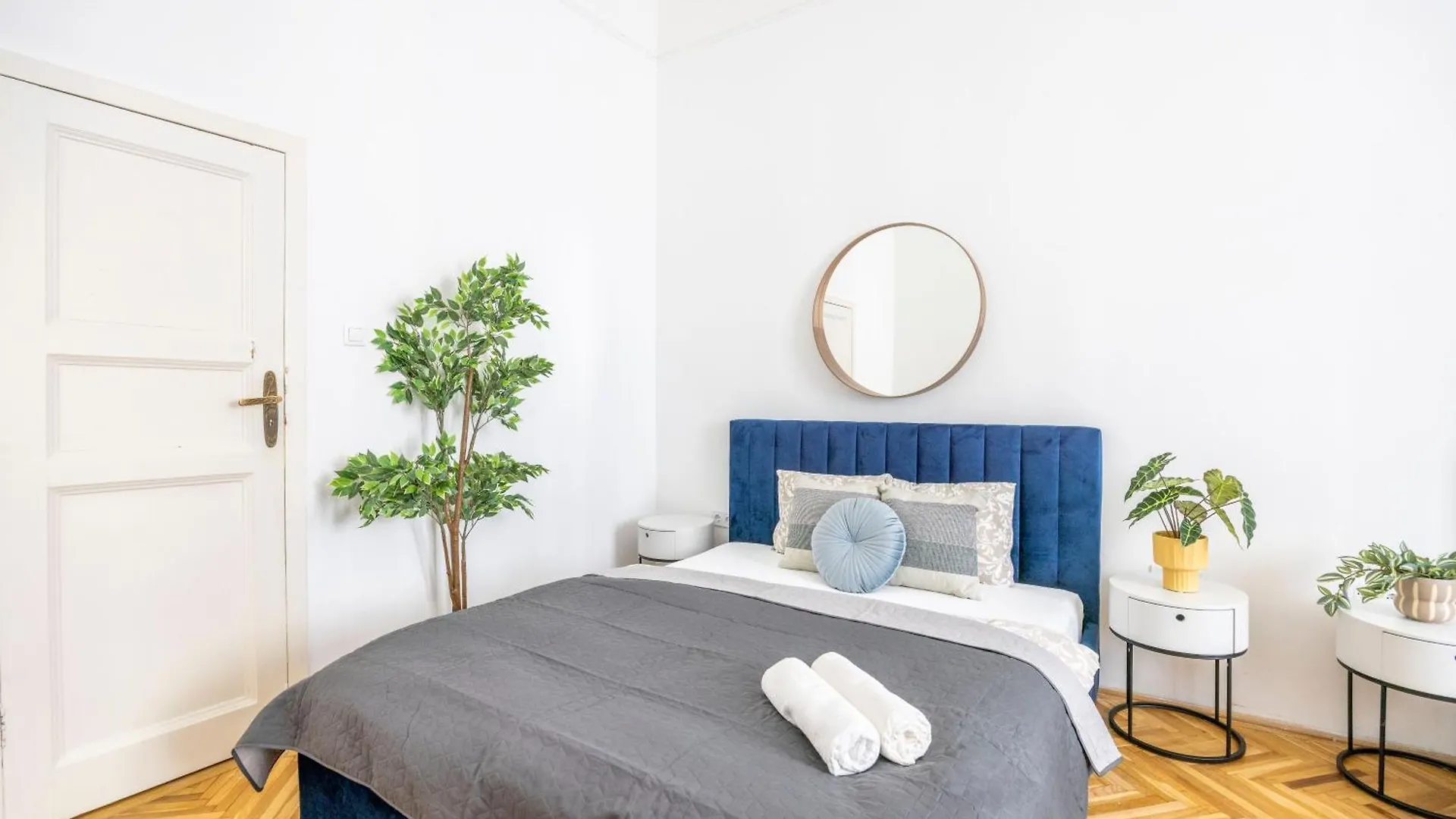 Apartment Stylish & Charming Cozy Suite By Prestige Homes Budapest